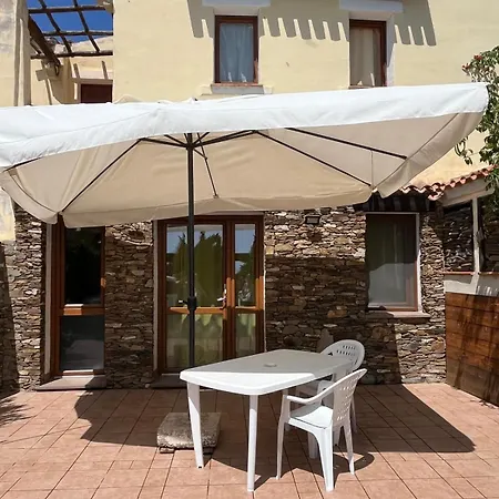 Il Nido Del Gabbiano Апартаменты Punta de su Torrione